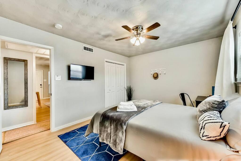Dallas Boutique Flat + Arboretum Tickets Included エクステリア 写真