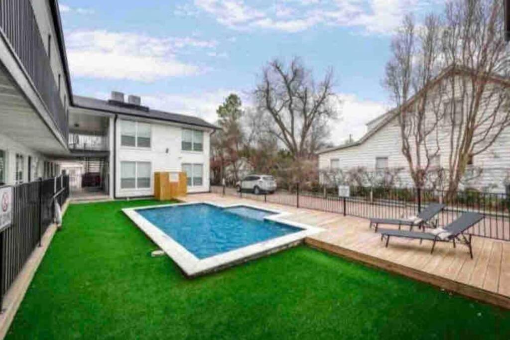 Dallas Boutique Flat + Arboretum Tickets Included エクステリア 写真